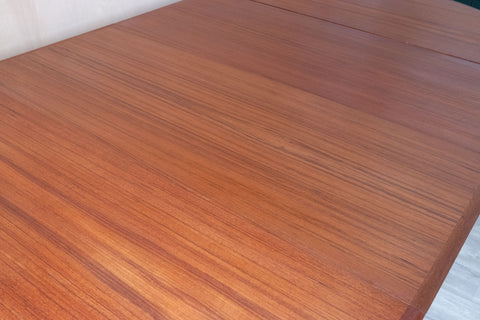 北欧ヴィンテージ ダイニングテーブル