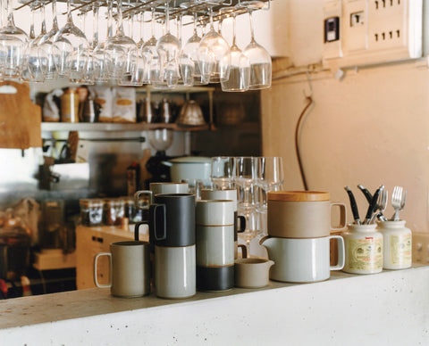 HASAMI PORCELAIN マグカップ S 使用イメージ 磁器 日本 EPISO 福井